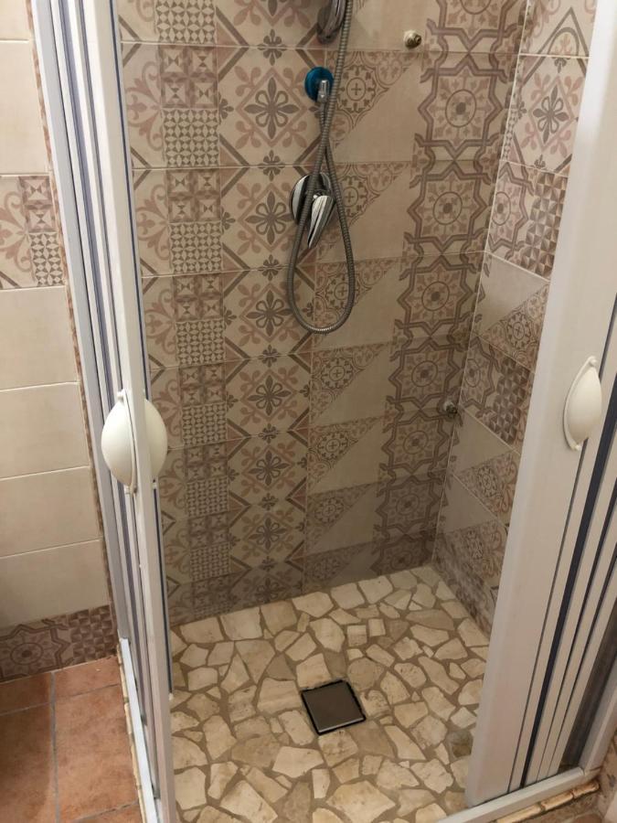 ［カザジョーヴェ］アパートメント（85m²）｜ 3ベッドルーム／3バスルーム カゼルタ エクステリア 写真