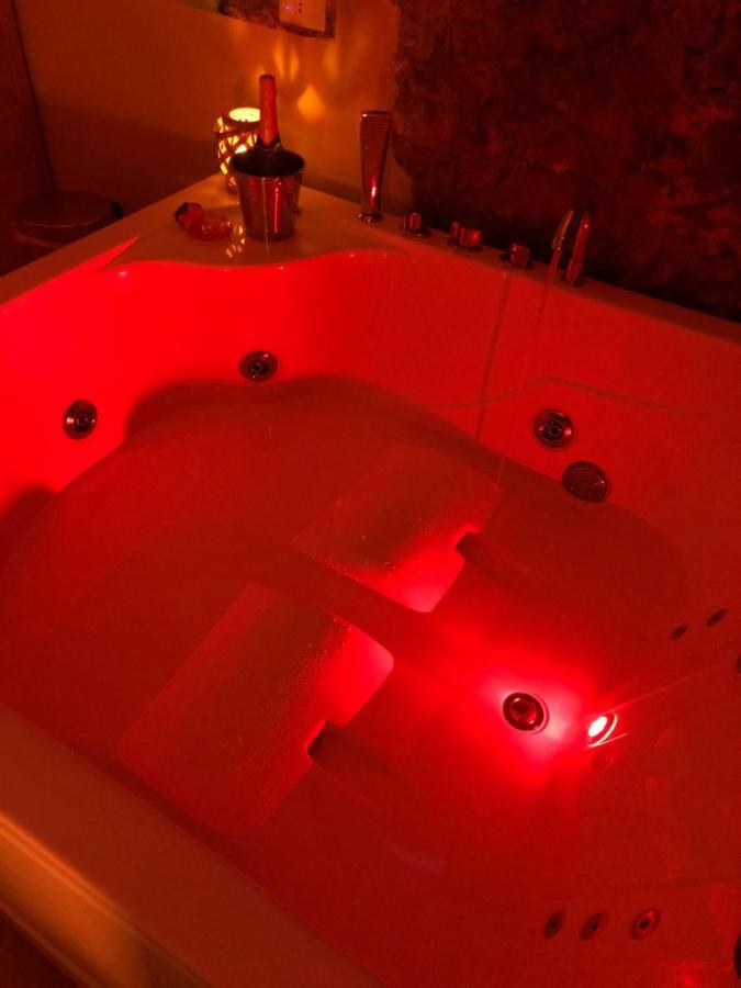 ［カザジョーヴェ］アパートメント（85m²）｜ 3ベッドルーム／3バスルーム カゼルタ エクステリア 写真