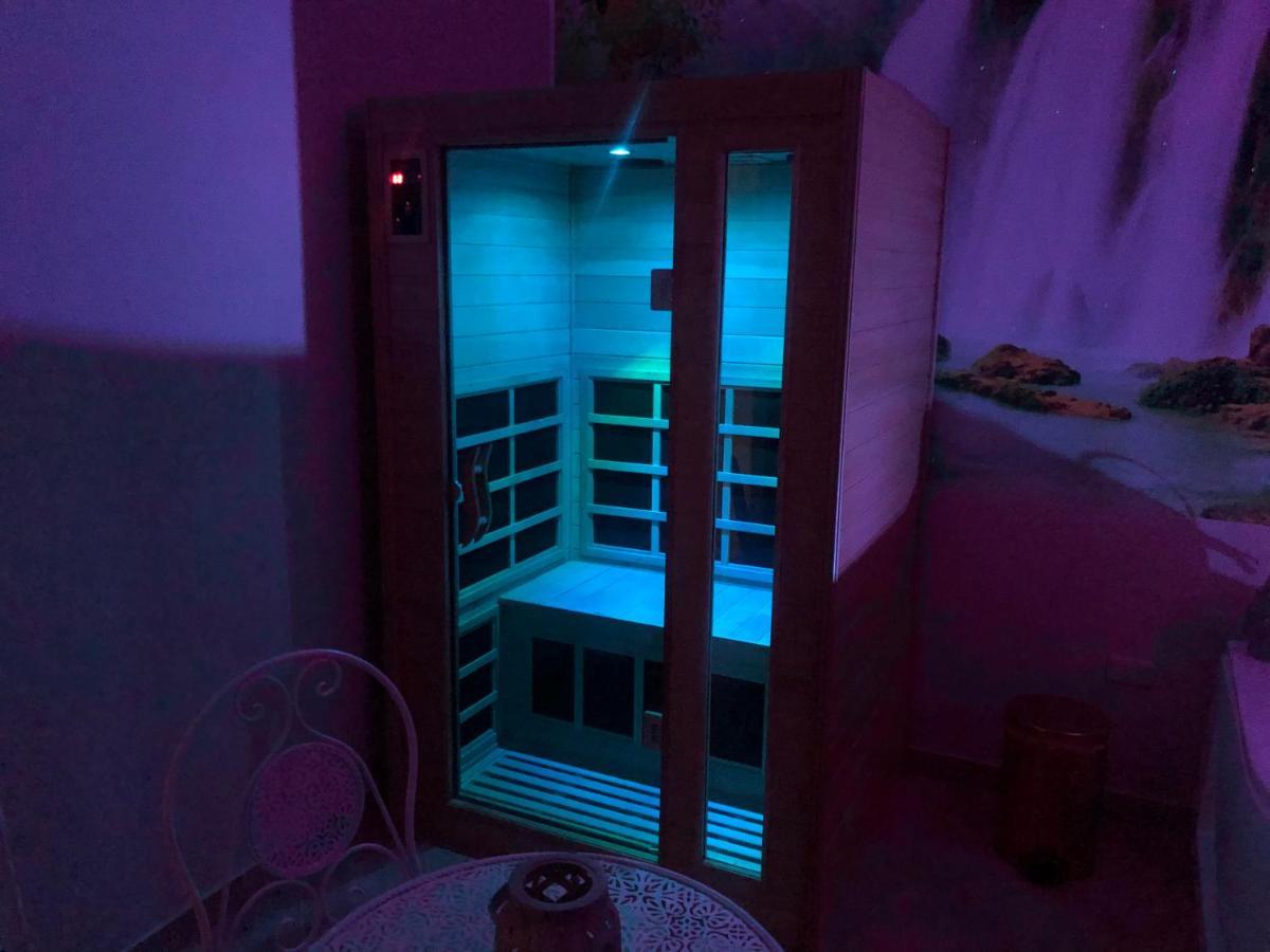 ［カザジョーヴェ］アパートメント（85m²）｜ 3ベッドルーム／3バスルーム カゼルタ エクステリア 写真