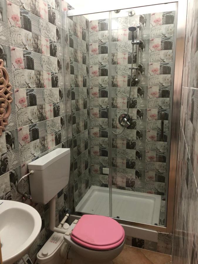［カザジョーヴェ］アパートメント（85m²）｜ 3ベッドルーム／3バスルーム カゼルタ エクステリア 写真
